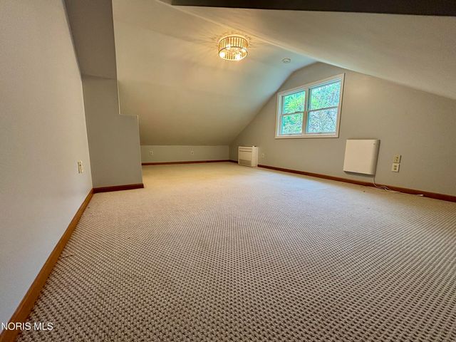 6047 Forest Edge Drive, Whitehouse, OH 43571