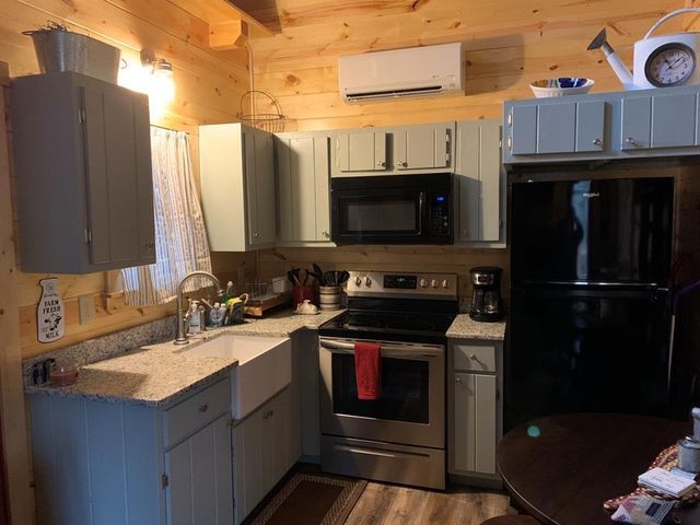 27 Eadie, Murphy, NC 28906