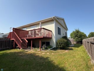 1802 27th Avenue S, Fargo, ND 58103