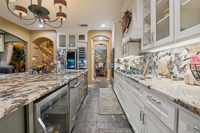 911 Bentle Branch Lane, Cedar Hill, TX 75104