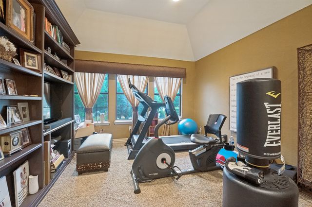 911 Bentle Branch Lane, Cedar Hill, TX 75104