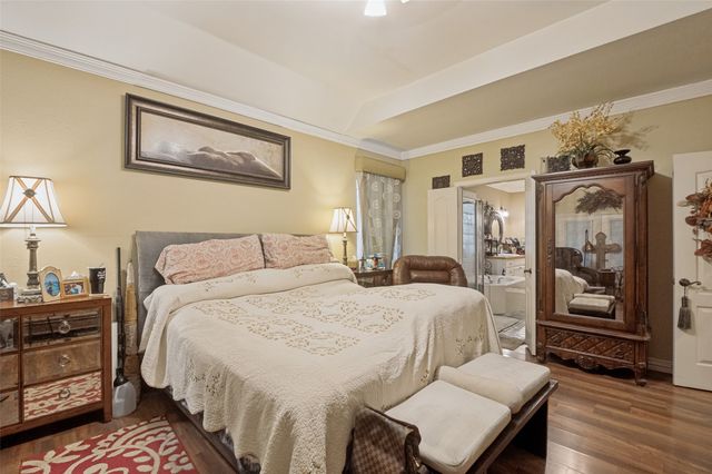 911 Bentle Branch Lane, Cedar Hill, TX 75104