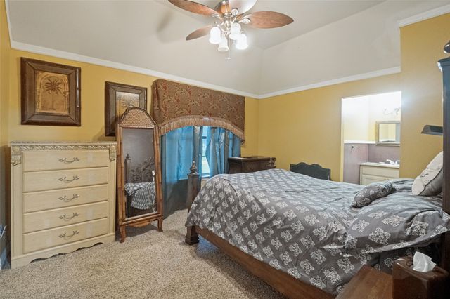 911 Bentle Branch Lane, Cedar Hill, TX 75104
