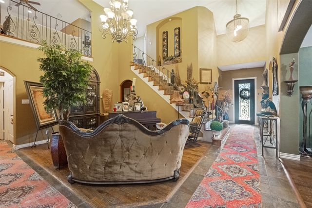 911 Bentle Branch Lane, Cedar Hill, TX 75104