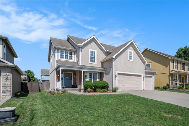 922 Southfork Street, Lansing, KS 66043