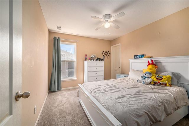 922 Southfork Street, Lansing, KS 66043