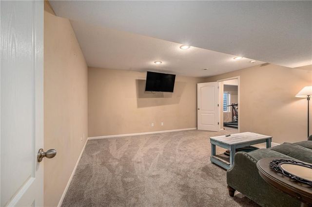 922 Southfork Street, Lansing, KS 66043