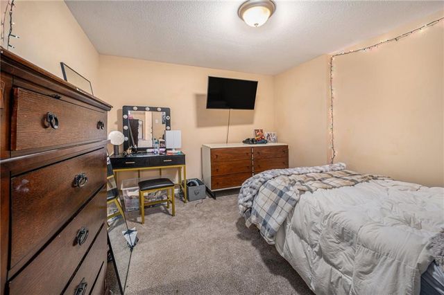 922 Southfork Street, Lansing, KS 66043