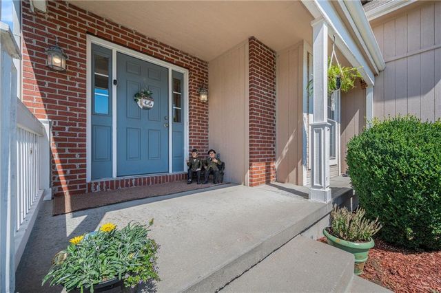 922 Southfork Street, Lansing, KS 66043