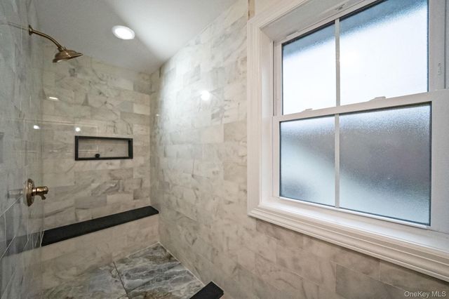 2929 Yale Place, Baldwin, NY 11510