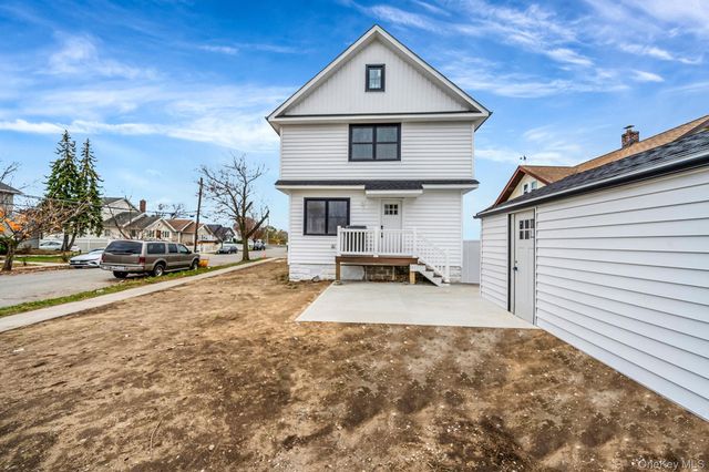 2929 Yale Place, Baldwin, NY 11510