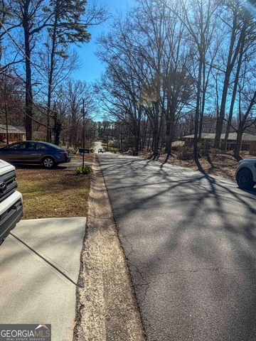 2659 Starling Acres Drives, Tucker, GA 30084