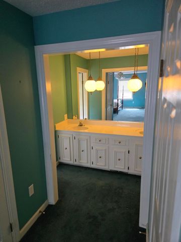 224 Country Club Boulevard, Saint George, SC 29477