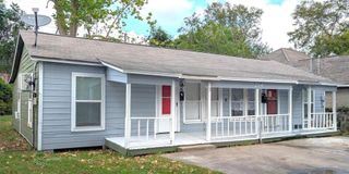214 W Marion Street 1, Clute, TX 77531