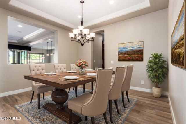 3110 E CAT BALUE Drive, Phoenix, AZ 85050