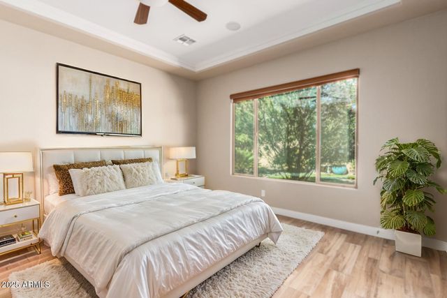 3110 E CAT BALUE Drive, Phoenix, AZ 85050