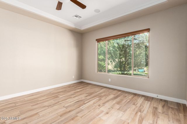 3110 E CAT BALUE Drive, Phoenix, AZ 85050