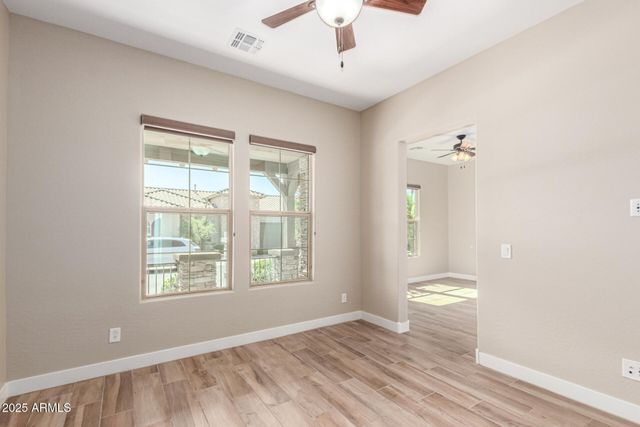 3110 E CAT BALUE Drive, Phoenix, AZ 85050