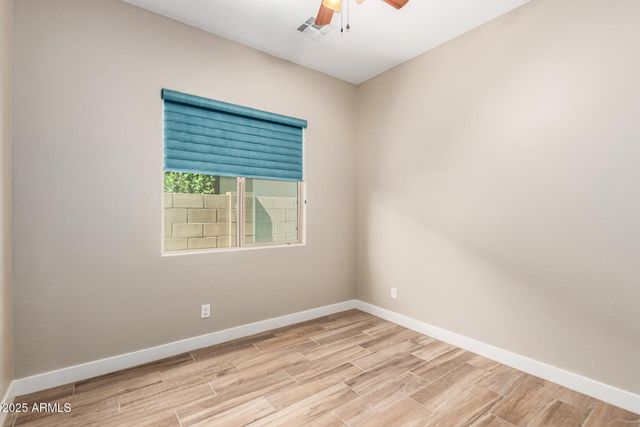 3110 E CAT BALUE Drive, Phoenix, AZ 85050