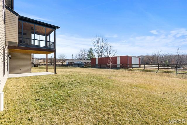 136 Valley Brook Court, Washington, MO 63090