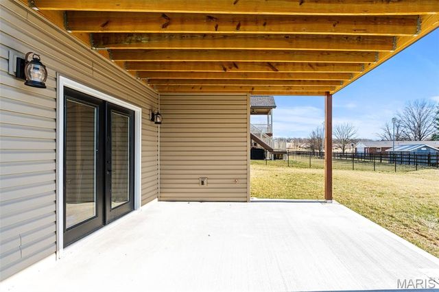 136 Valley Brook Court, Washington, MO 63090