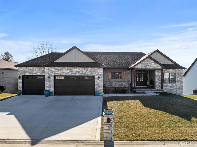 136 Valley Brook Court, Washington, MO 63090