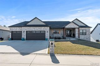 136 Valley Brook Court, Washington, MO 63090