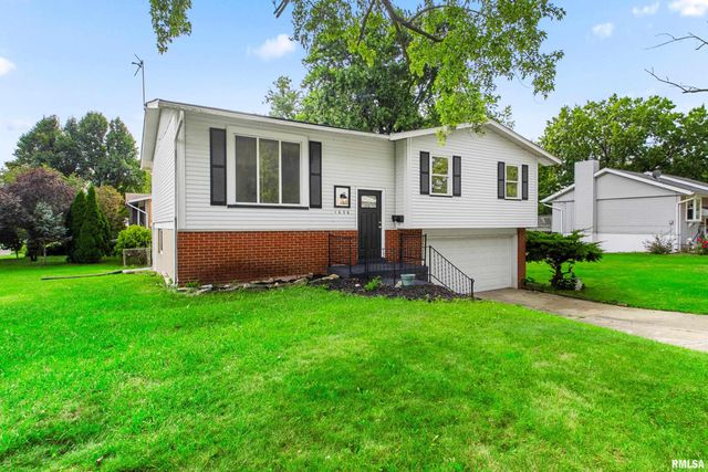 1606 W DAYTONA Drive, Peoria, IL 61614