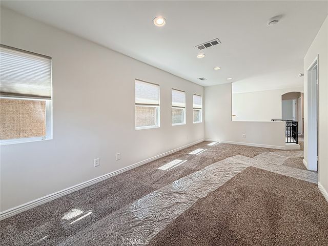 16724 Tim Ln, Lake Balboa, CA 91406