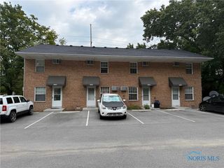 5409 W Alexis Road, Sylvania, OH 43560