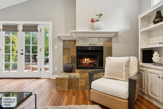 943 Castilleja Court, Los Altos, CA 94024
