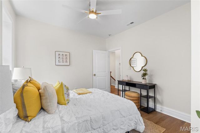 6247 Magnolia Avenue, St Louis, MO 63139