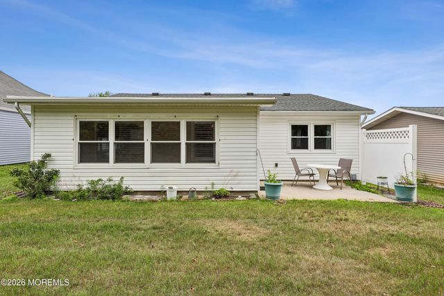 122 Central Boulevard, Brick, NJ 08724