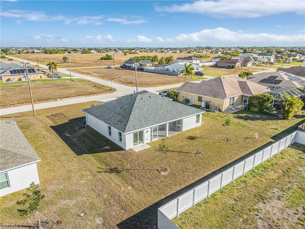 Image 26 of property listing at 1128 NW 9th TER, Cape Coral, FL 33993