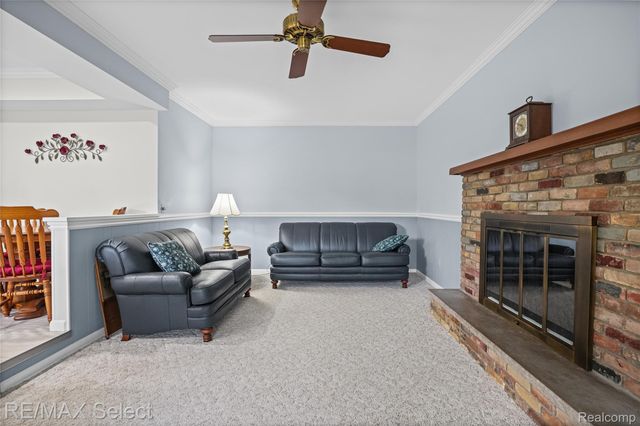 1333 Hidden Oaks Court, Flint Charter Township, MI 48507