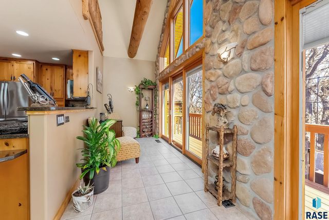 27106 Eagle Ridge Pl Place, Harrisburg, SD 57032