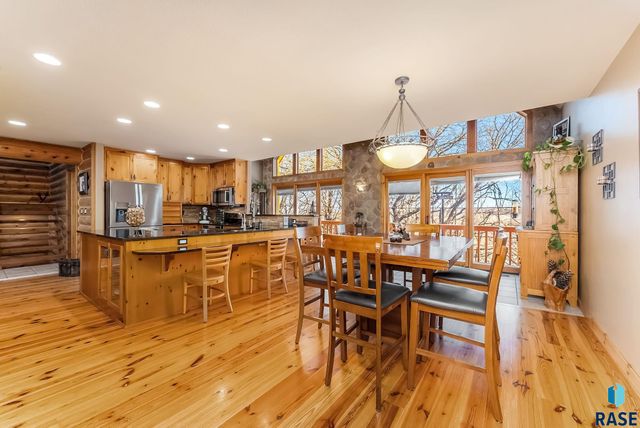 27106 Eagle Ridge Pl Place, Harrisburg, SD 57032