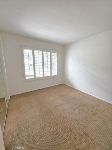 3709 S Sea Cliff, Santa Ana, CA 92704