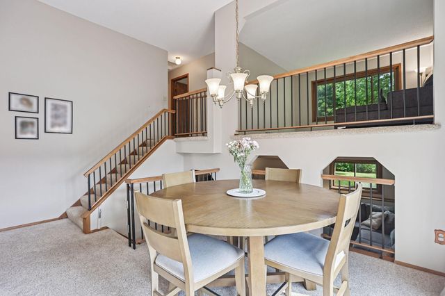 5860 Hodgson Road, Shoreview, MN 55126