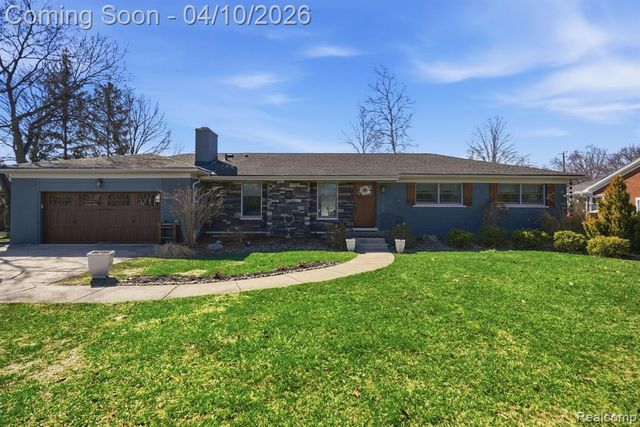 31700 Nixon Street, Beverly Hills, MI 48025