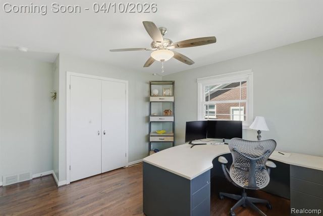 31700 Nixon Street, Beverly Hills, MI 48025