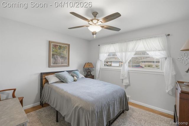 31700 Nixon Street, Beverly Hills, MI 48025