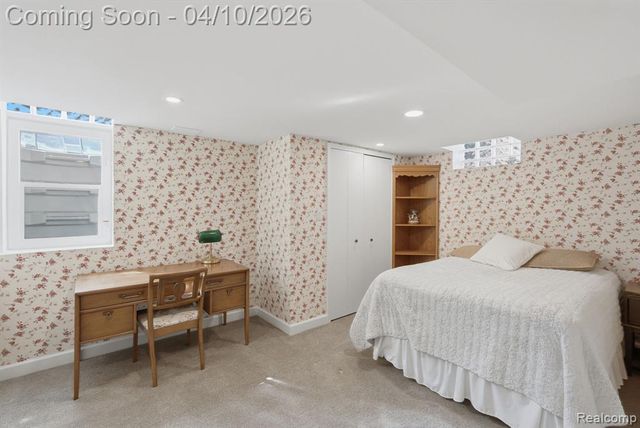 31700 Nixon Street, Beverly Hills, MI 48025