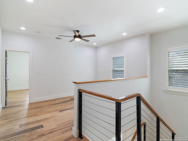 737 E Magnolia Avenue, San Antonio, TX 78212