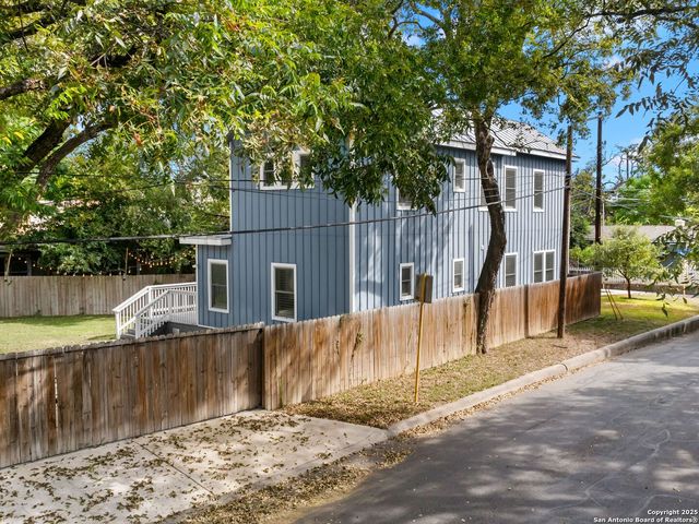 737 E Magnolia Avenue, San Antonio, TX 78212