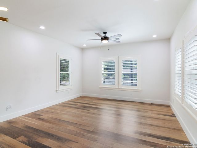 737 E Magnolia Avenue, San Antonio, TX 78212