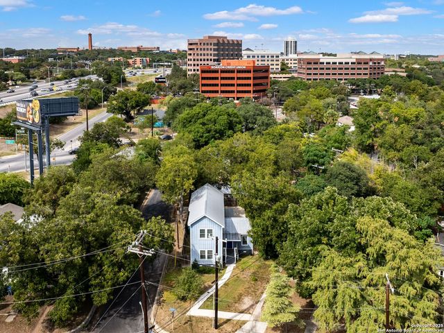 737 E Magnolia Avenue, San Antonio, TX 78212