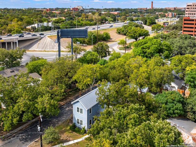 737 E Magnolia Avenue, San Antonio, TX 78212