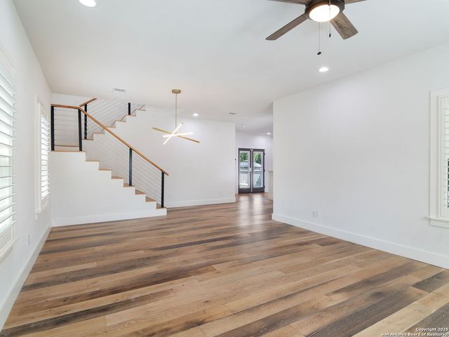 737 E Magnolia Avenue, San Antonio, TX 78212