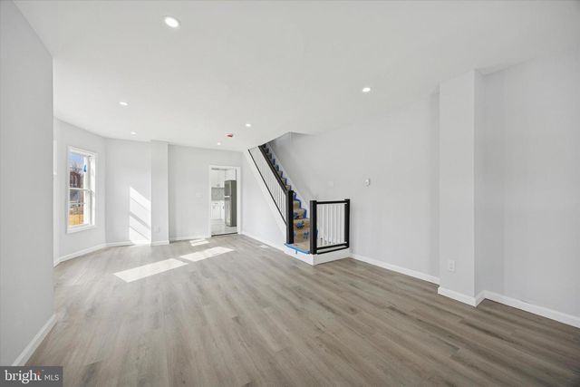 212 TIOGA ST, Trenton, NJ 08609